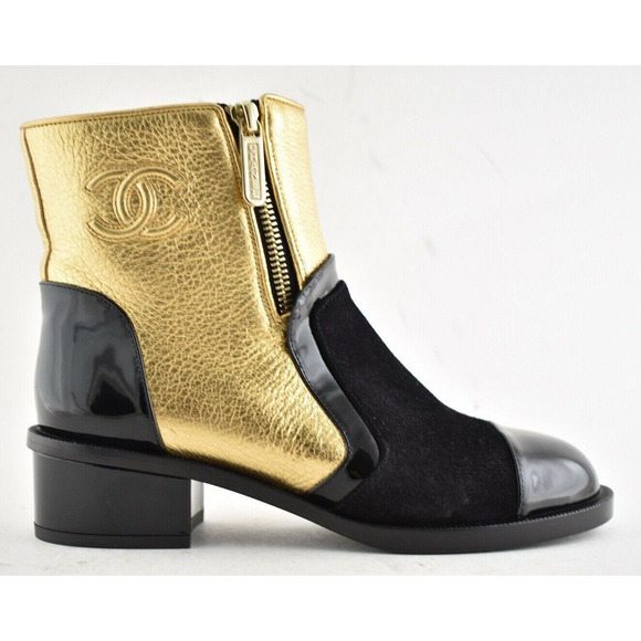 Chanel 18B Gold Black Patent Suede CC Logo Zipper Zip Short Ankle Bootie Boot 35 - Picture 1 of 10